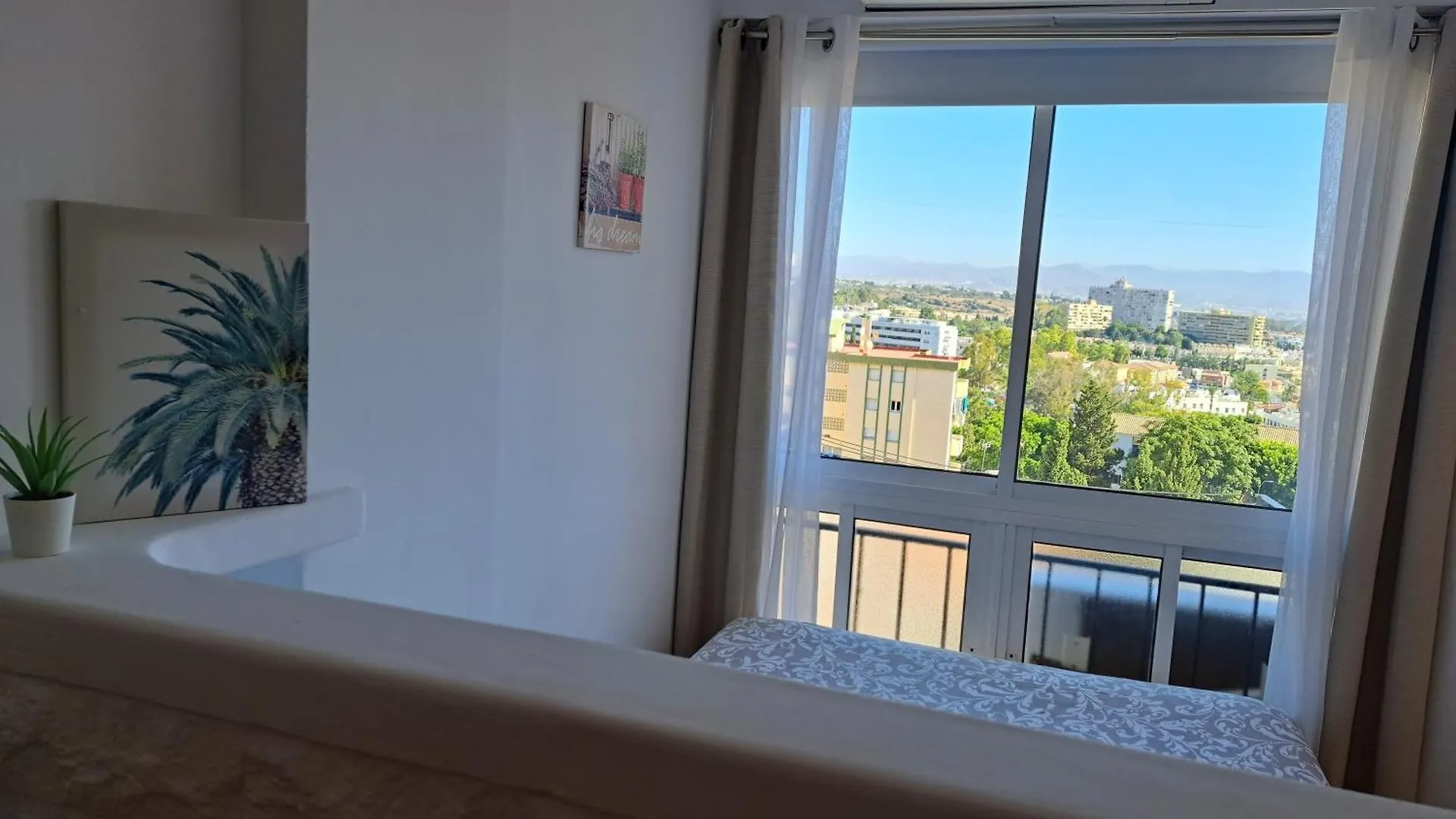 Апартаменты Bahiazul Apartamento Торремолинос Испания